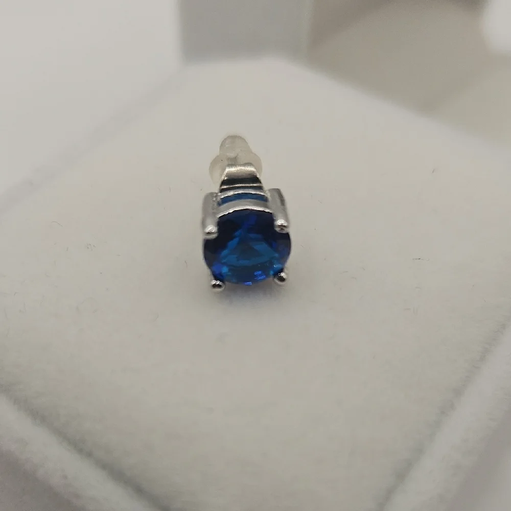 Effy Sapphire Blue Stud Earrings - Picture 6 of 12